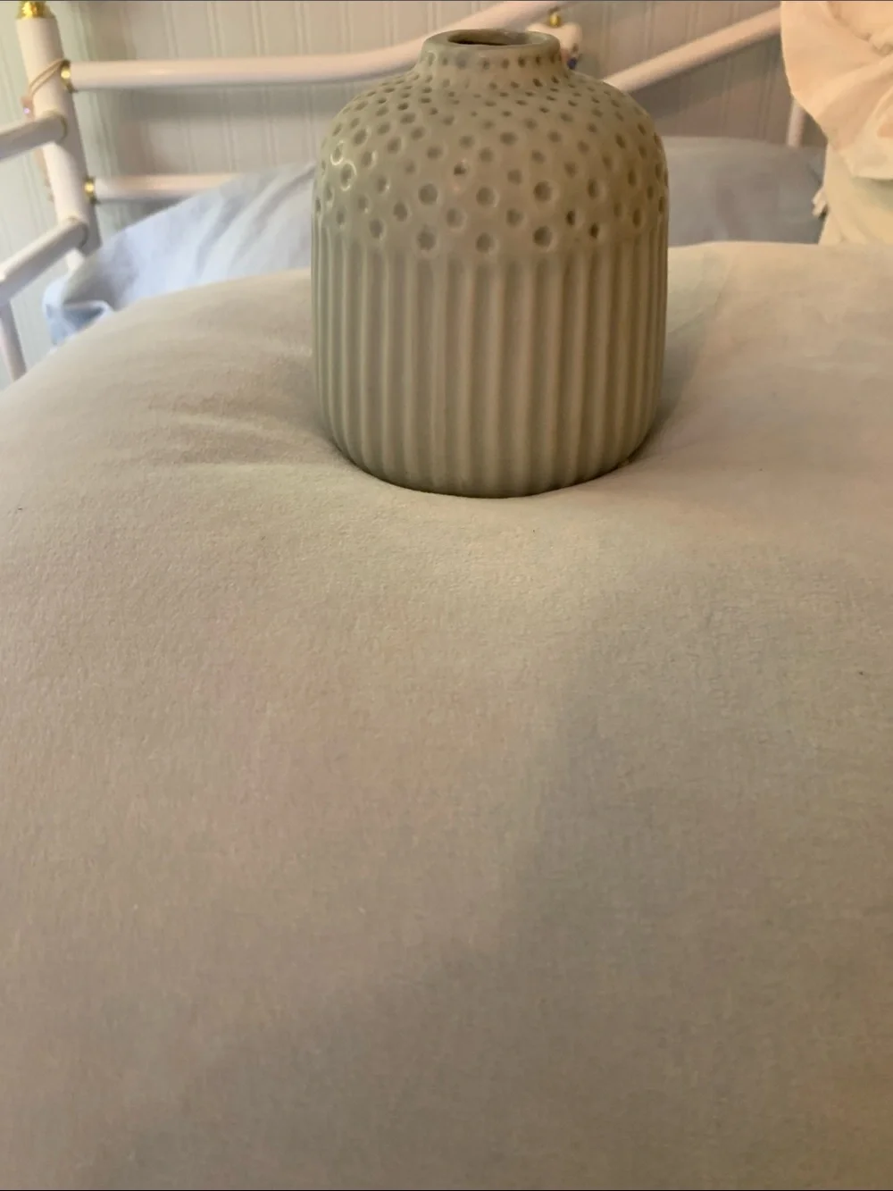 Source Unknown Neutral Cream Ceramic Bud Vase with Textured Dots and Ribs